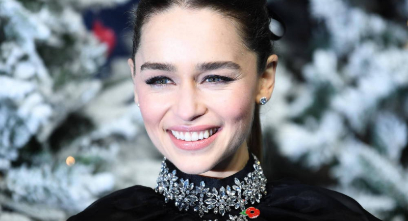 Emilia Clarke zje obiad z osobami, które wpłacą datek na walkę z koronawirusem