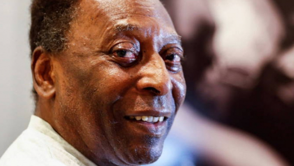 Netflix pokaże film dokumentalny "Pele" o życiu brazylijskiego królu futbolu