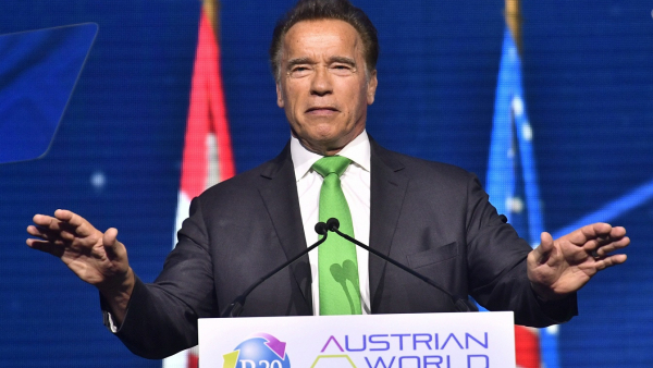 Arnold Schwarzenegger - niezniszczalny terminator...