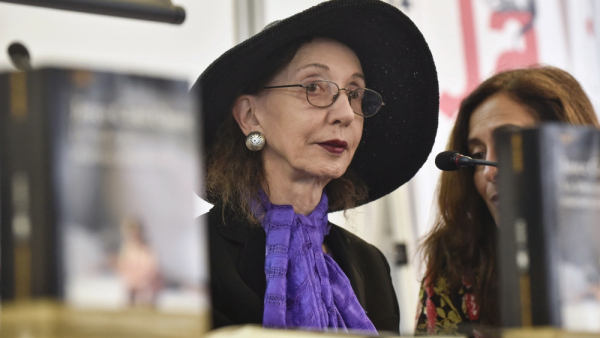 Autorka książki „Blondynka” chwali film Netfliksa na jej podstawie