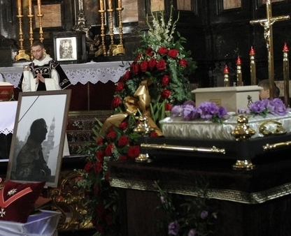 Pożegnanie Mrożka. "To nasza narodowa zemsta"