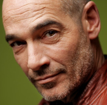 Gwiazda "Wielkiego błękitu" aktor Jean-Marc Barr gości w Krakowie