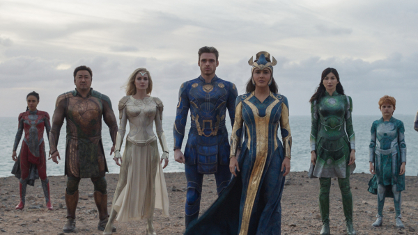 Film „Eternals” doczeka się kontynuacji? Wiceprezes Marvela ujawnia informację o losach bohaterów