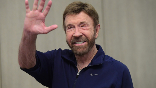 Chuck Norris zdradza, które dowcipy o nim samym śmieszą go najbardziej