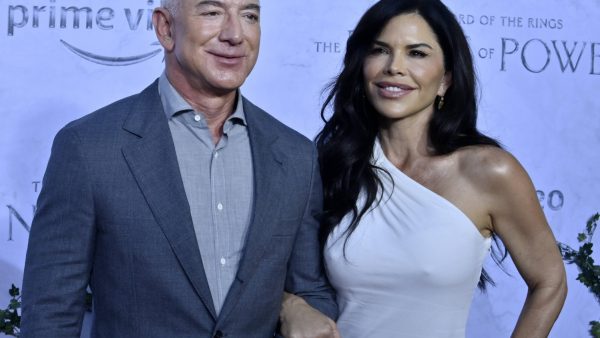 Jeff Bezos chwali twórców serialu „Władca pierścieni” za to, że... odrzucili jego pomysł