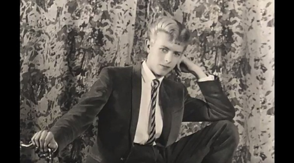 Pierwsze nagranie Davida Bowiego na aukcji