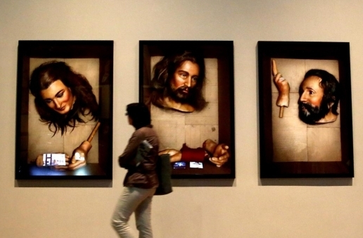 Wystawa "In God We Trust" w warszawskiej Zachęcie