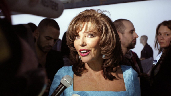 Joan Collins wyznała, że zaszczepiła się przeciw koronawirusowi. Teraz namawia do tego innych
