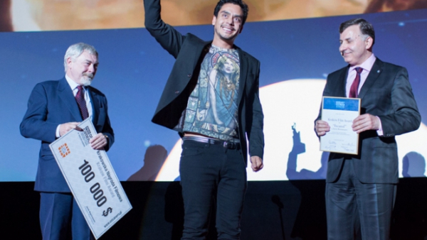 100 000 USD dla filmowców!