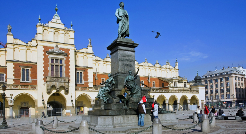 120 lat temu odsłonięto pomnik Mickiewicza w Krakowie