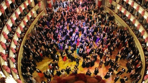 Bal w Wiedeńskiej Operze