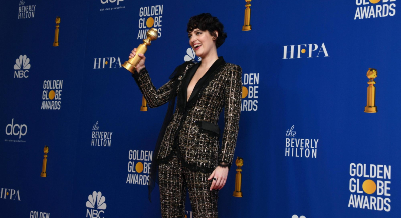 Kreacja Phoebe Waller-Bridge z gali Złotych Globów sprzedana na aukcji