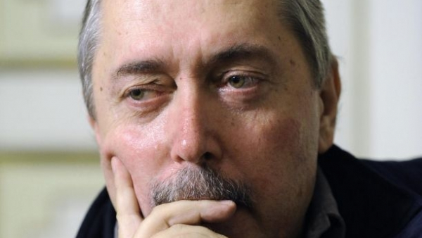 O tym, jak Wisławę Szymborską sfotografowano w sypialni