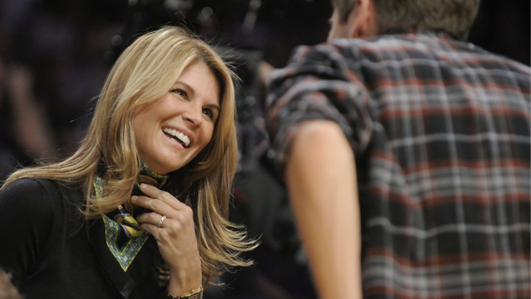 Gwiazda serialu "Pełna chata" będzie sądzona za wręczenie gigantycznej łapówki