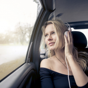 Muzyka klasyczna w samochodzie – jak poprawić komfort jazdy