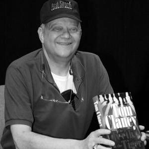Nie żyje Tom Clancy, słynny pisarz sensacyjny