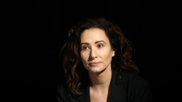 Aleksandra Popławska wyreżyseruje polsko-ukraiński spektakl "Mój sztandar zasikał kotek. Kroniki z Donbasu"