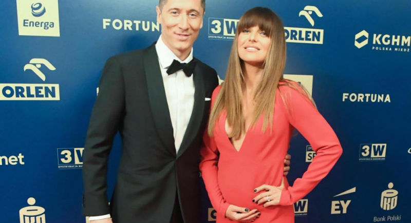 Anna Lewandowska urodziła!