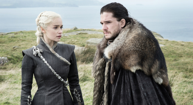 Kit Harington angażuje się w serial o Jonie Snow. Emilia Clarke powróci do świata „Gry o tron” jako Daenerys?