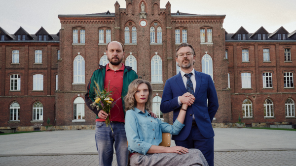 „Moje wspaniałe życie” - posłuchaj rozmowy Magdy Juszczyk z twórcami filmu 