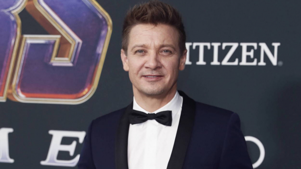 Jeremy Renner nagrał piosenki inspirowane jego walką o życie po styczniowym wypadku