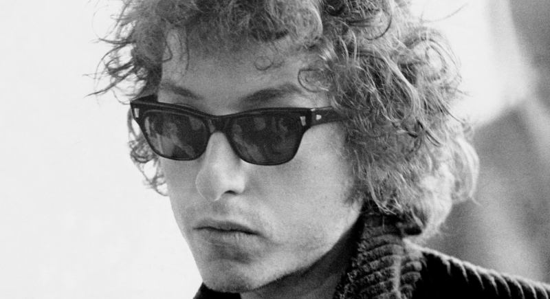 Plik listów miłosnych nastoletniego Boba Dylana został sprzedany za prawie 670 tys. dolarów