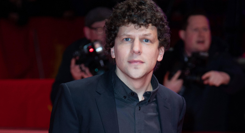 Maggie Gyllenhaal i Jesse Eisenberg otrzymają prestiżową nagrodę na festiwalu w Karlowych Warach