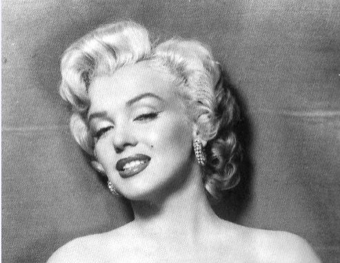 Z okazji 100. rocznicy urodzin Marilyn Monroe pamiątki po aktorce trafią na aukcję