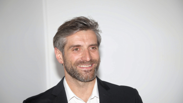 Maciej Dowbor zmienił nazwisko, by okazać solidarność z żoną i strajkującymi kobietami