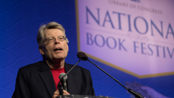 Stephen King zamyka konto na Facebooku, bo ma dość kłamstw