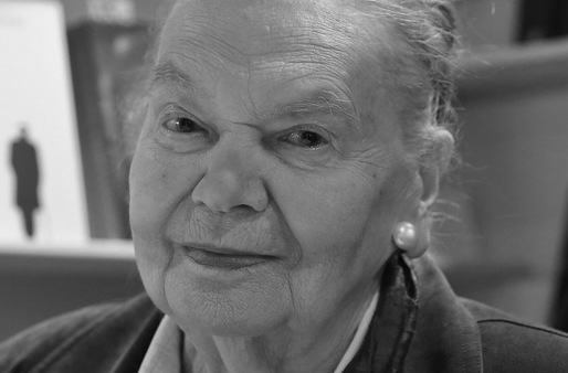 Zmarła poetka Julia Hartwig