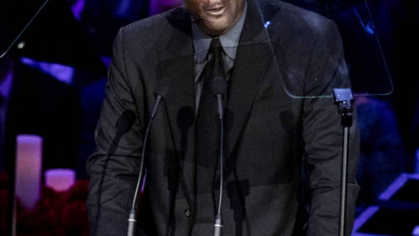 Na aukcję trafił kij baseballowy z autografem Michaela Jordana