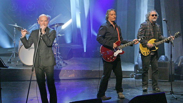 R.E.M. powraca z nieznanymi utworami