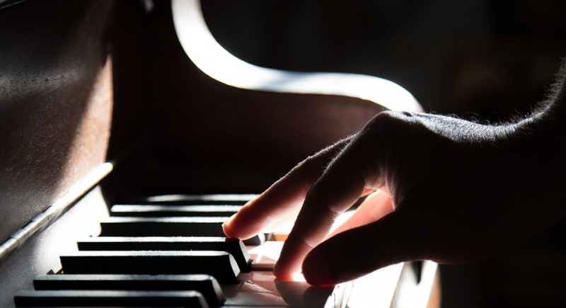 Dwaj sąsiedzi, Polak i Włoch, stworzyli duet fortepianowy, choć nigdy się nie poznali