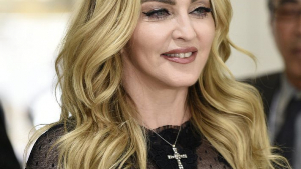 Madonna wyreżyseruje film biograficzny o samej sobie