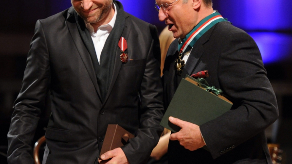 Medale Gloria Artis dla Fronczewskiego i Bonaszewskiego