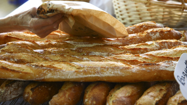 Francja zgłosiła bagietkę do wpisania na listę UNESCO