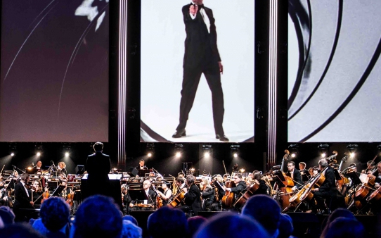 Szpieg, którego kochamy