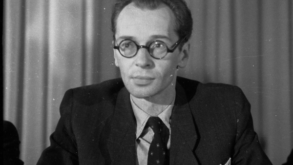 35 lat temu zmarł pisarz Jerzy Andrzejewski