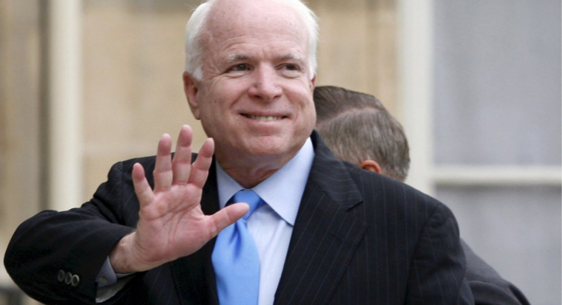 Powstanie film o życiu Johna McCaina