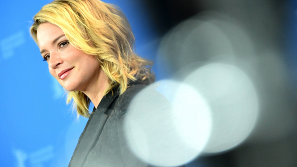 Niezwykła historia z życia wzięta, czyli „Żegnajcie, głupcy”