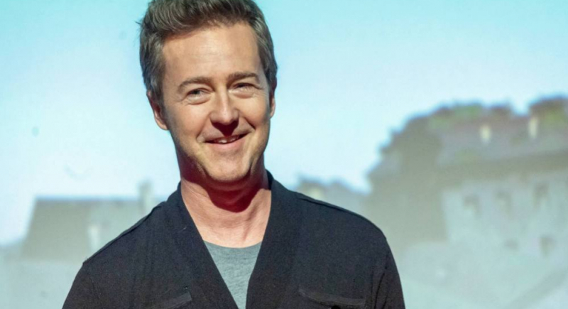 Edward Norton i Janelle Monae dołączyli do obsady filmu „Na noże 2”