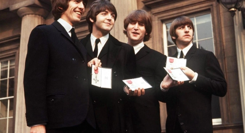 Order dla Beatlesów - 50 lat temu...