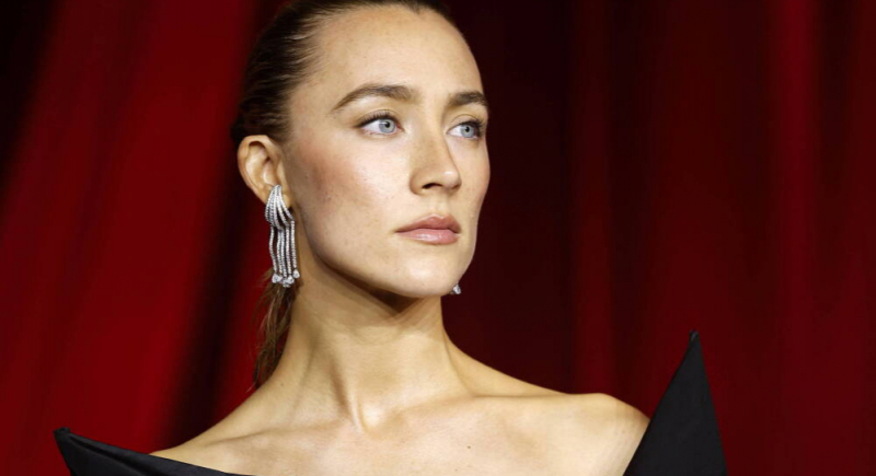 Saoirse Ronan chce zagrać czarny charakter w filmie o Bondzie