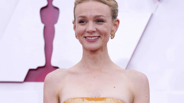 Carey Mulligan w ramach przygotowań do roli w filmie “Maestro” zapisała się na lekcje malarstwa