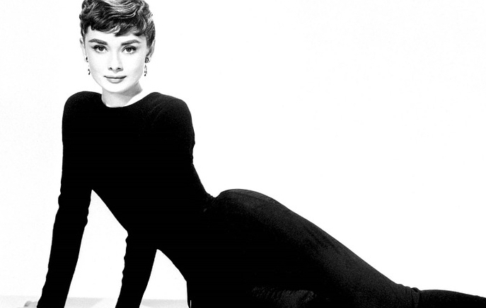 Audrey Hepburn - modowo inspiruje z ekranu do dziś