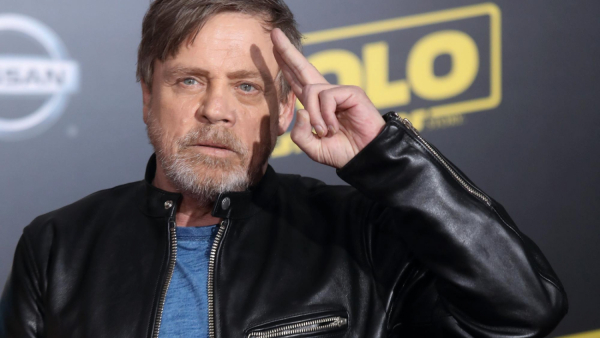 Luke Skywalker z pozycji kanapy