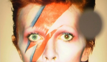 W Warszawie powstanie mural z wizerunkiem Davida Bowiego