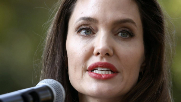 Angelina Jolie: nie lubię być singielką