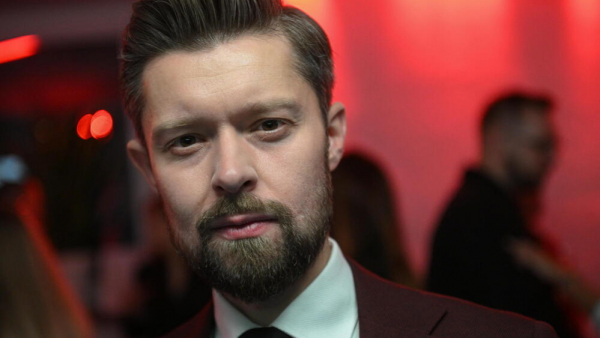 Kolejna powieść Remigiusza Mroza zostanie przeniesiona na ekran